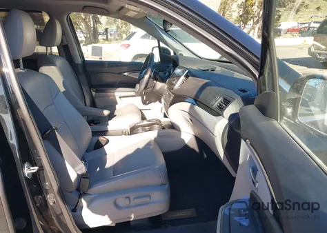 2017 Honda Pilot Touring из США, поврежденный, VIN 5FNYF6H94HB024340